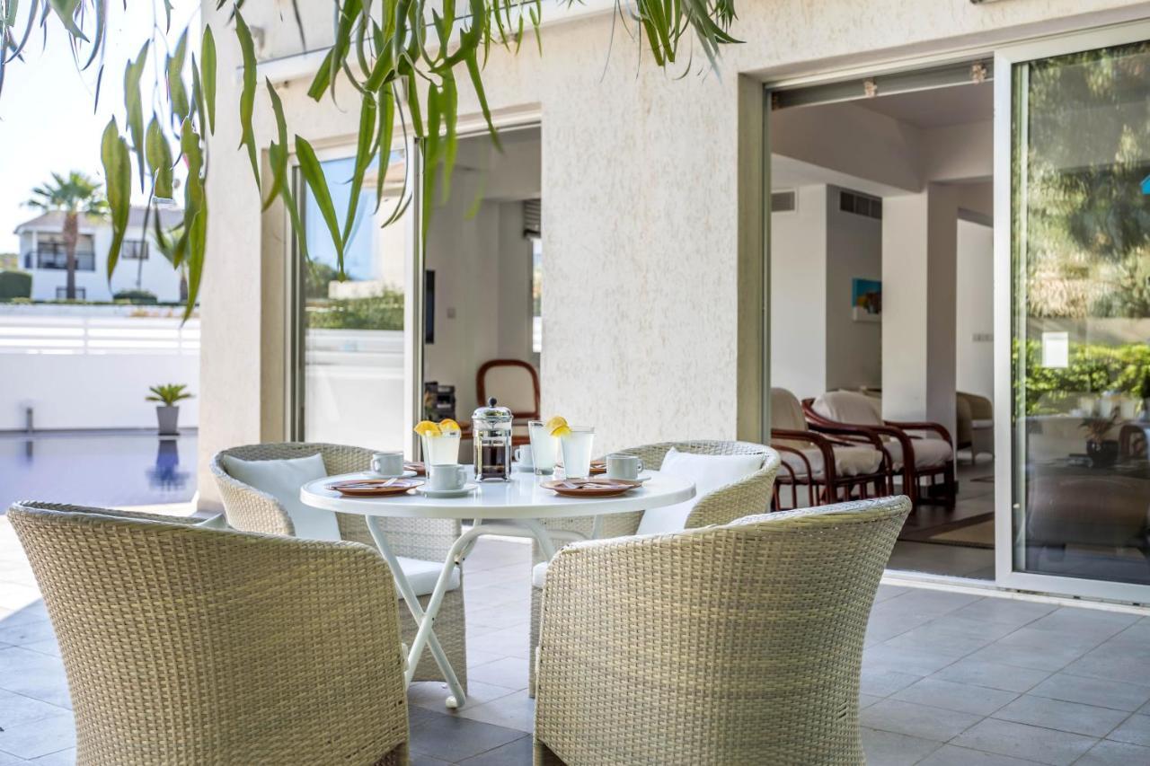 Villa Hibiscus Protaras Exterior foto